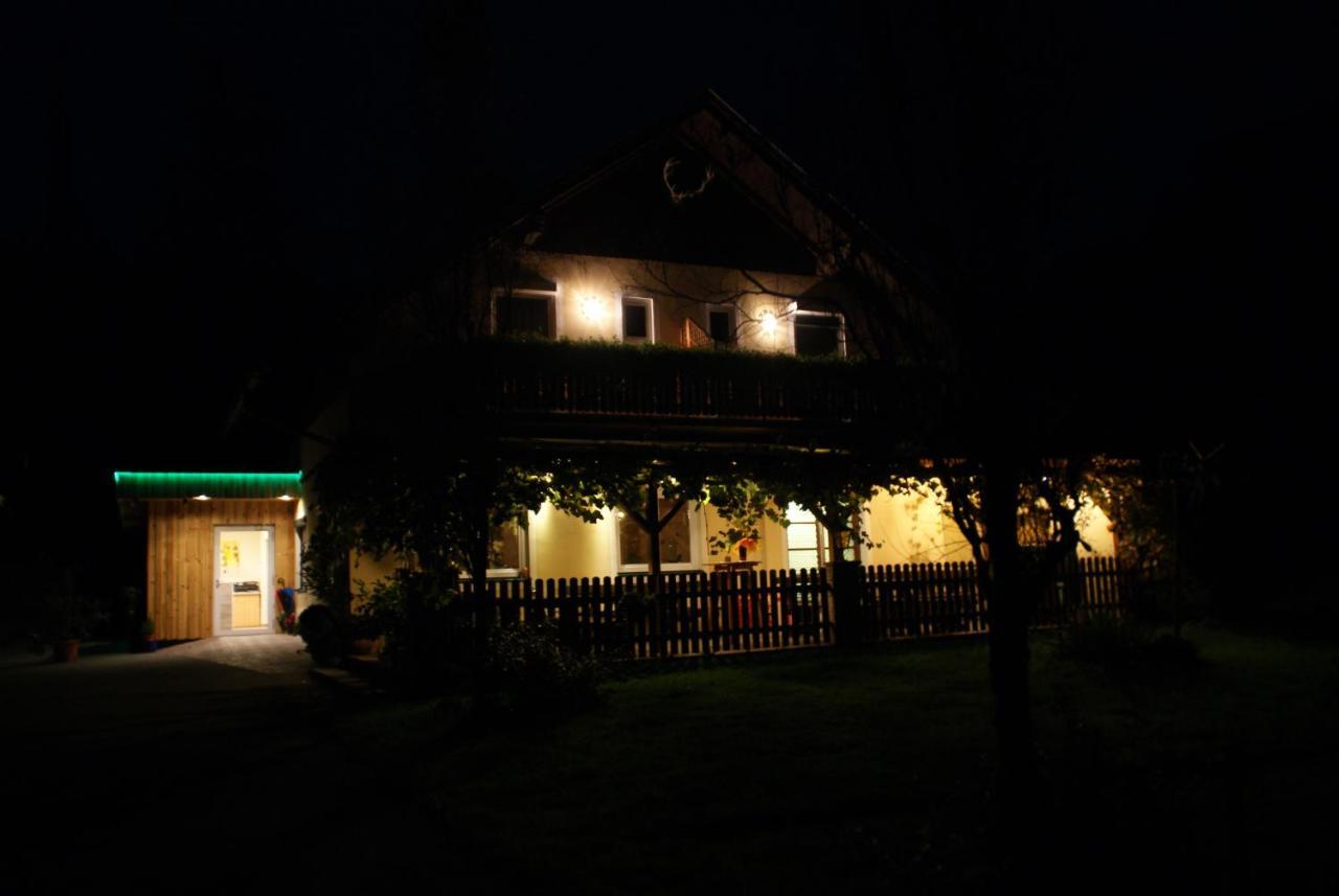 Hotel Weingut Lieschnegg Leutschach Esterno foto