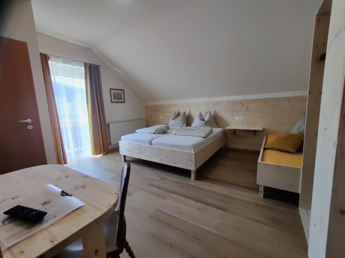 Hotel Weingut Lieschnegg Leutschach Esterno foto